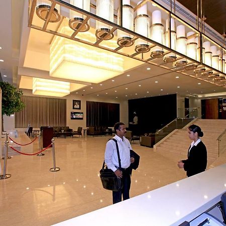 Goutham Grand Hotel Tenali Esterno foto